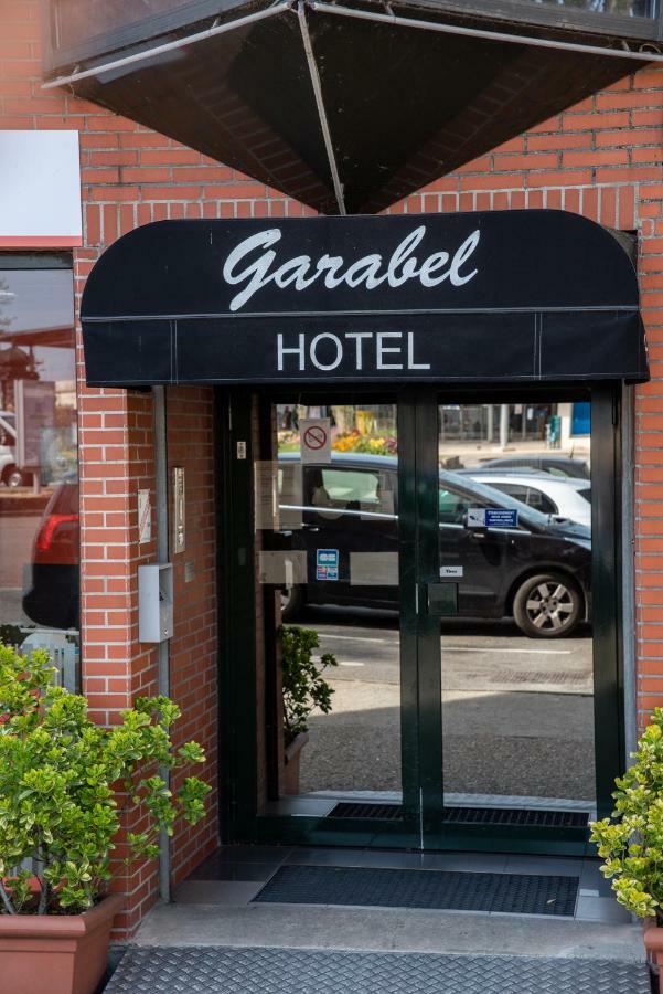 Hotel Garabel Plaisir Exteriér fotografie