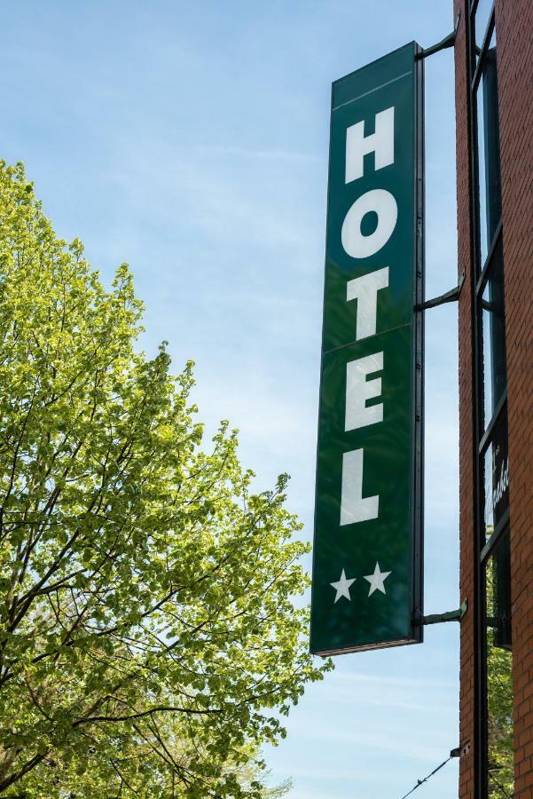 Hotel Garabel Plaisir Exteriér fotografie